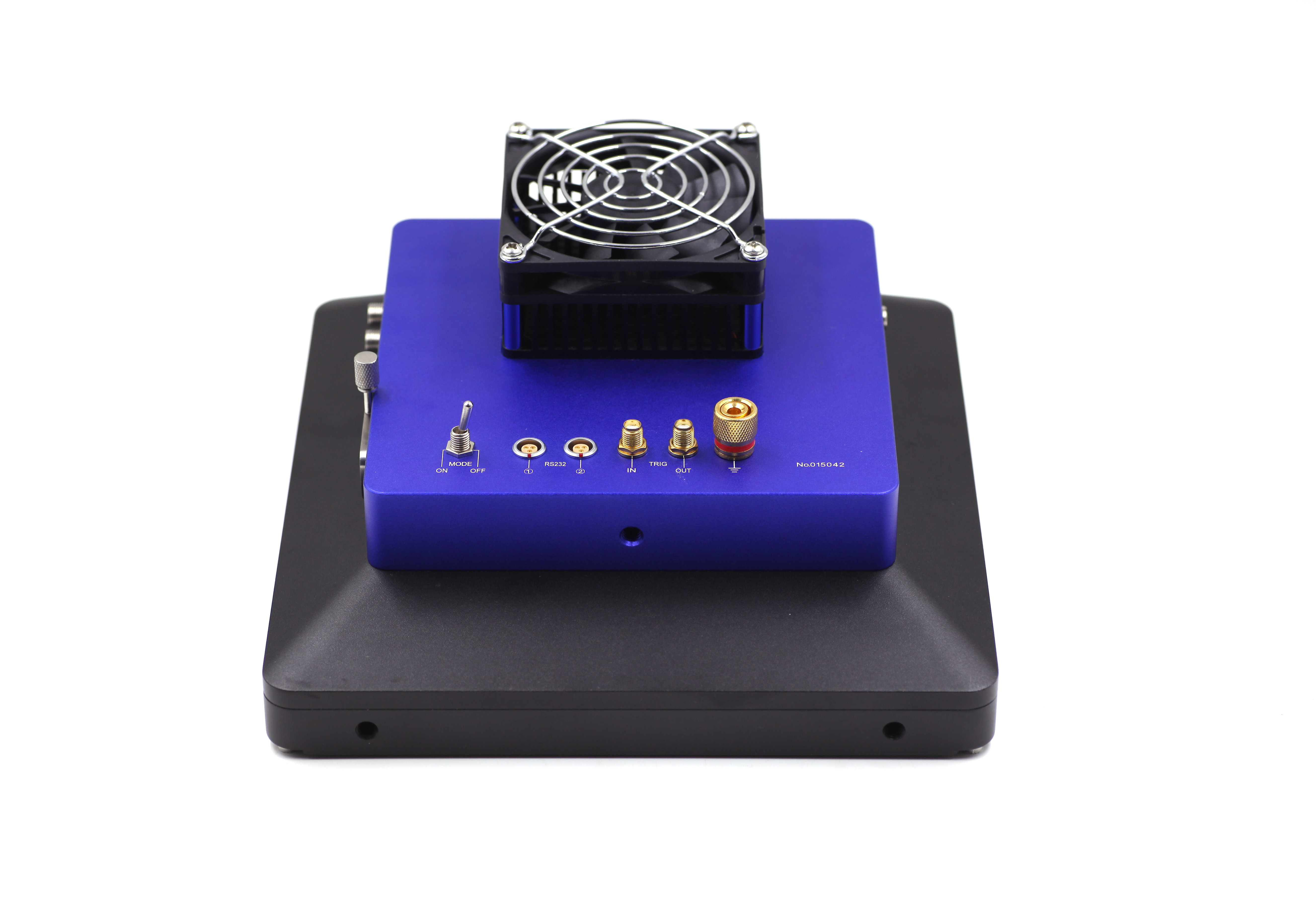 IC8300